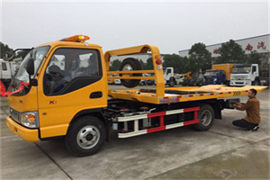 泸溪哪里有拖车服务