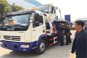 泸溪汽车道路救援拖车价格